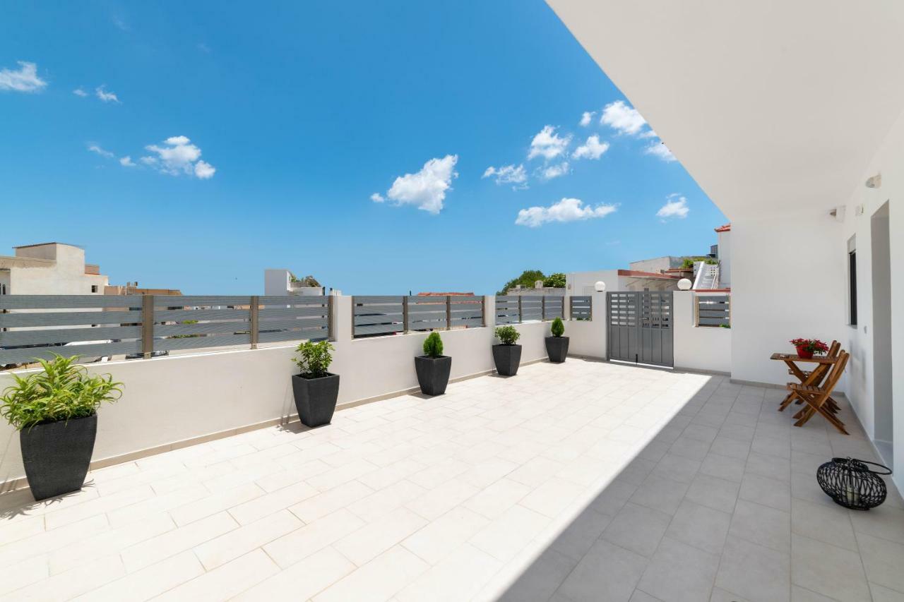Ble Azzure Apartment Gennadi Ngoại thất bức ảnh