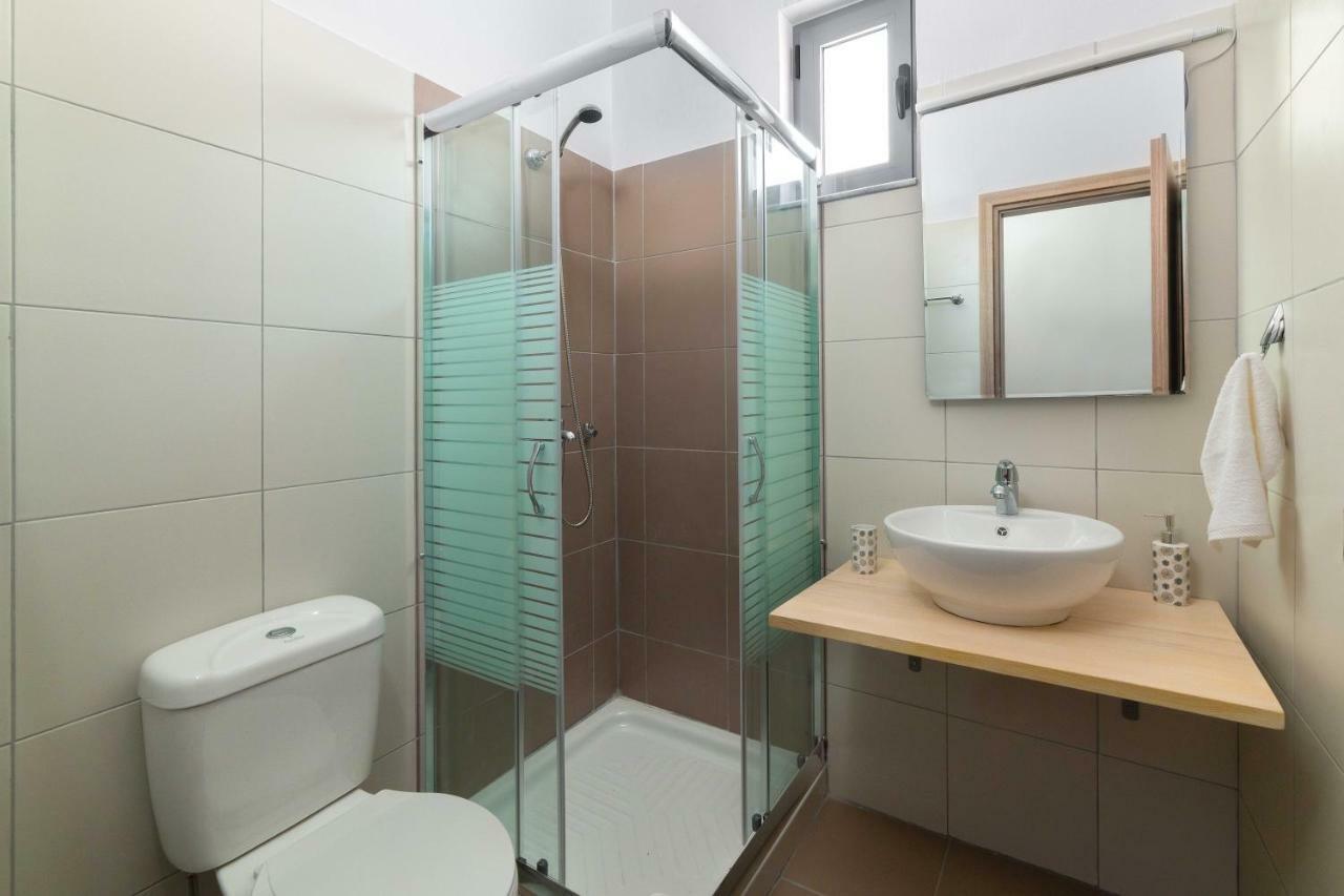 Ble Azzure Apartment Gennadi Ngoại thất bức ảnh